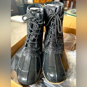 Sparkle rain boots size 8